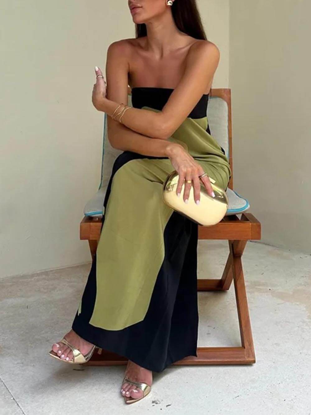 Contrast Printed Maxi Dress with Off-Shoulder Sleeves