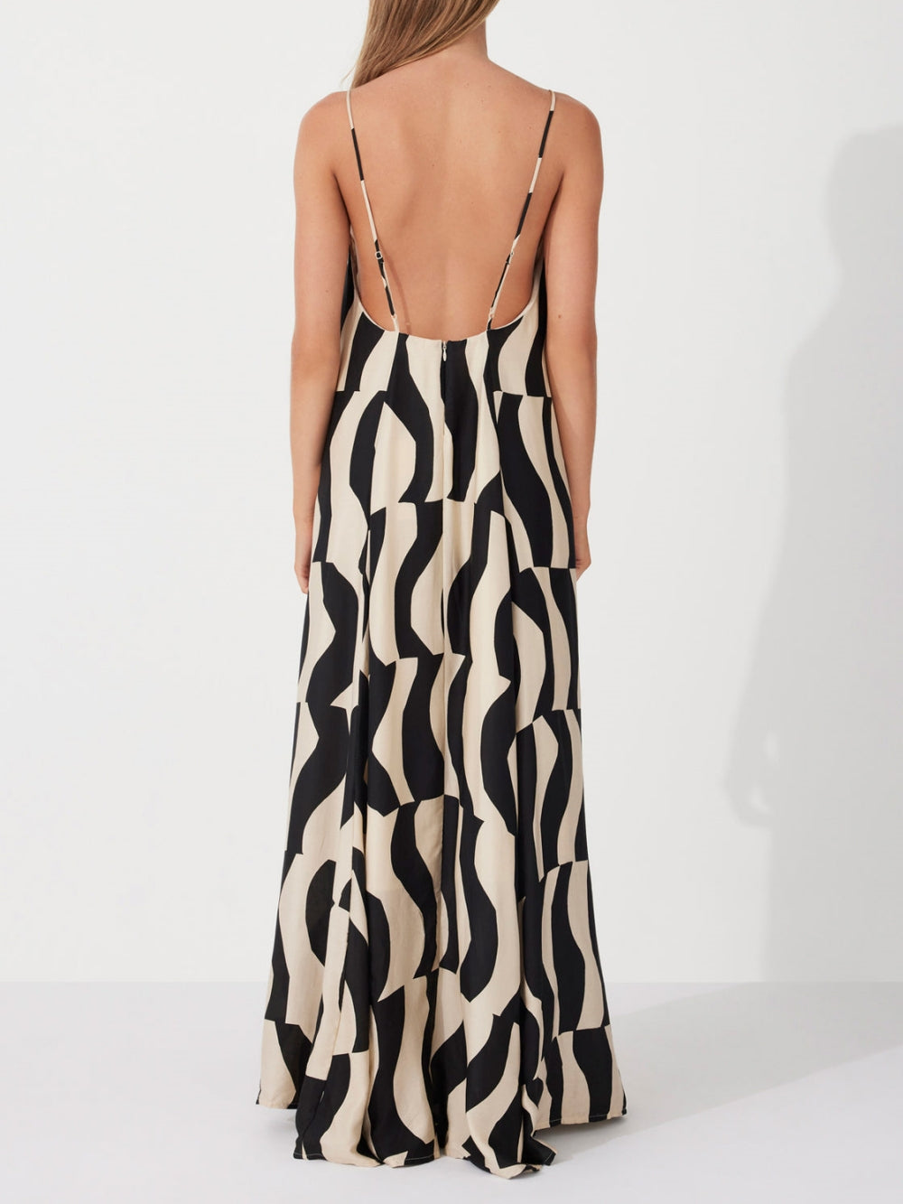 Easygoing Maxi Dress with Scooped Back Design