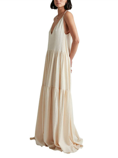 Strappy Maxi Dress with Deep V-Neck for Summer Getaways