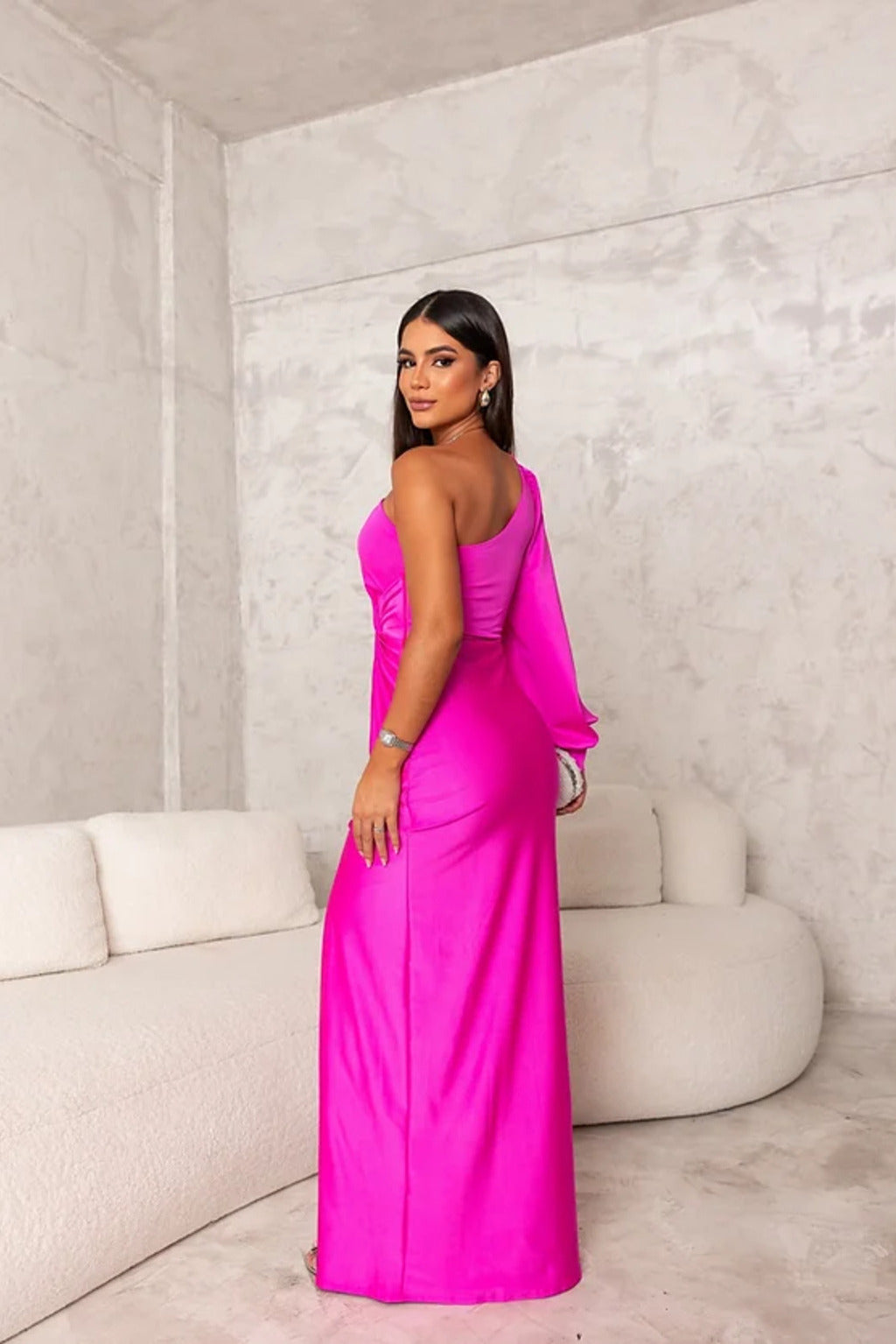 Amara – Elegant One-Shoulder Maxi Dress