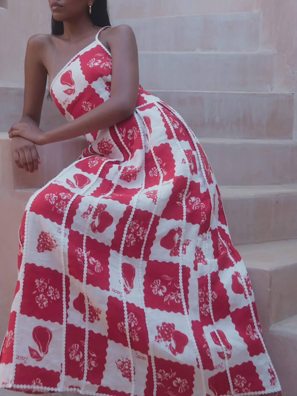 Distinctive Floral Trim One-Shoulder Flared Maxi Dress