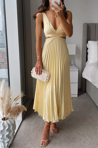 ALUNIA Pleated Maxi Dress