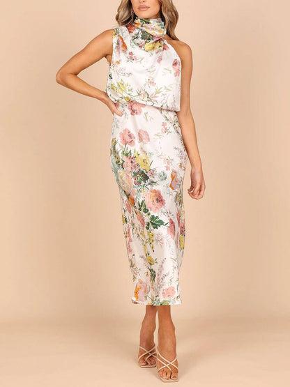 Floral Maxi Dress with Halter Neck and Elastic Waist