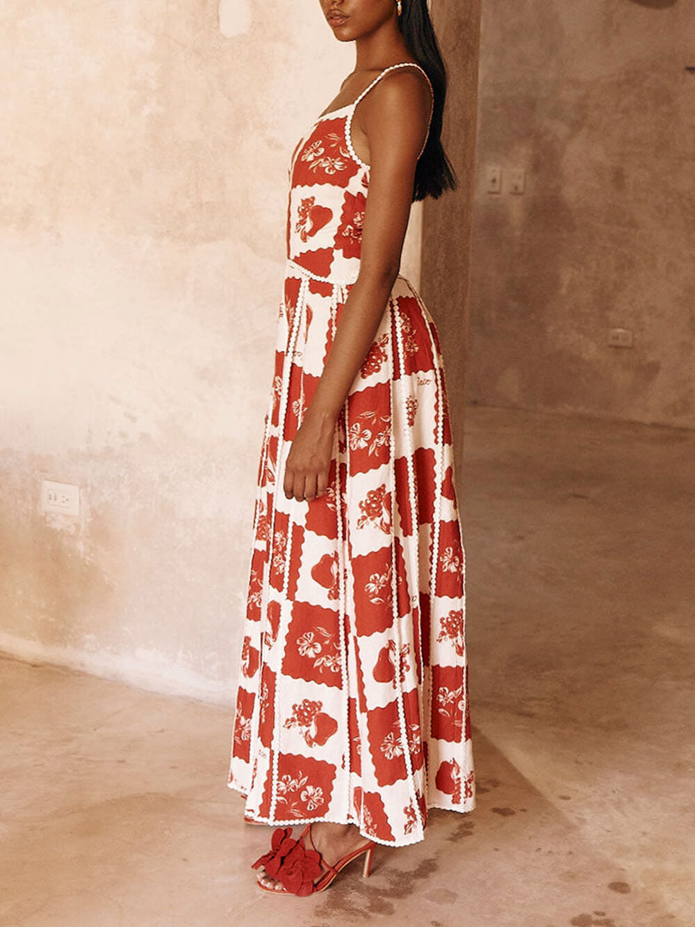 Distinctive Floral Trim One-Shoulder Flared Maxi Dress