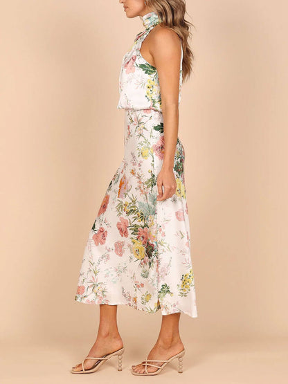 Floral Maxi Dress with Halter Neck and Elastic Waist