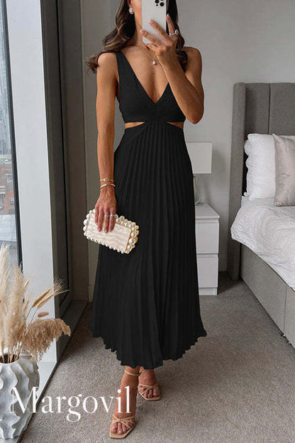 ALUNIA Pleated Maxi Dress
