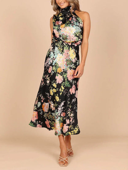 Floral Maxi Dress with Halter Neck and Elastic Waist