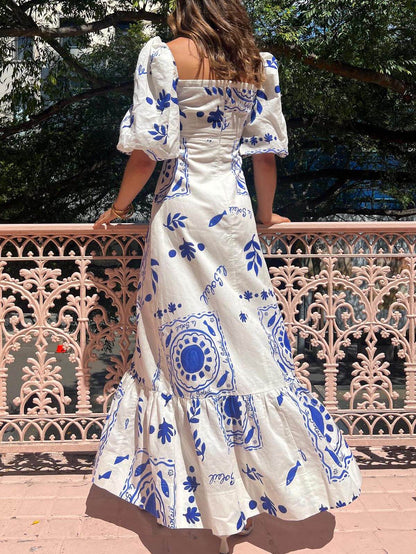 Vacation-Ready Midi Dress with Puff Sleeves