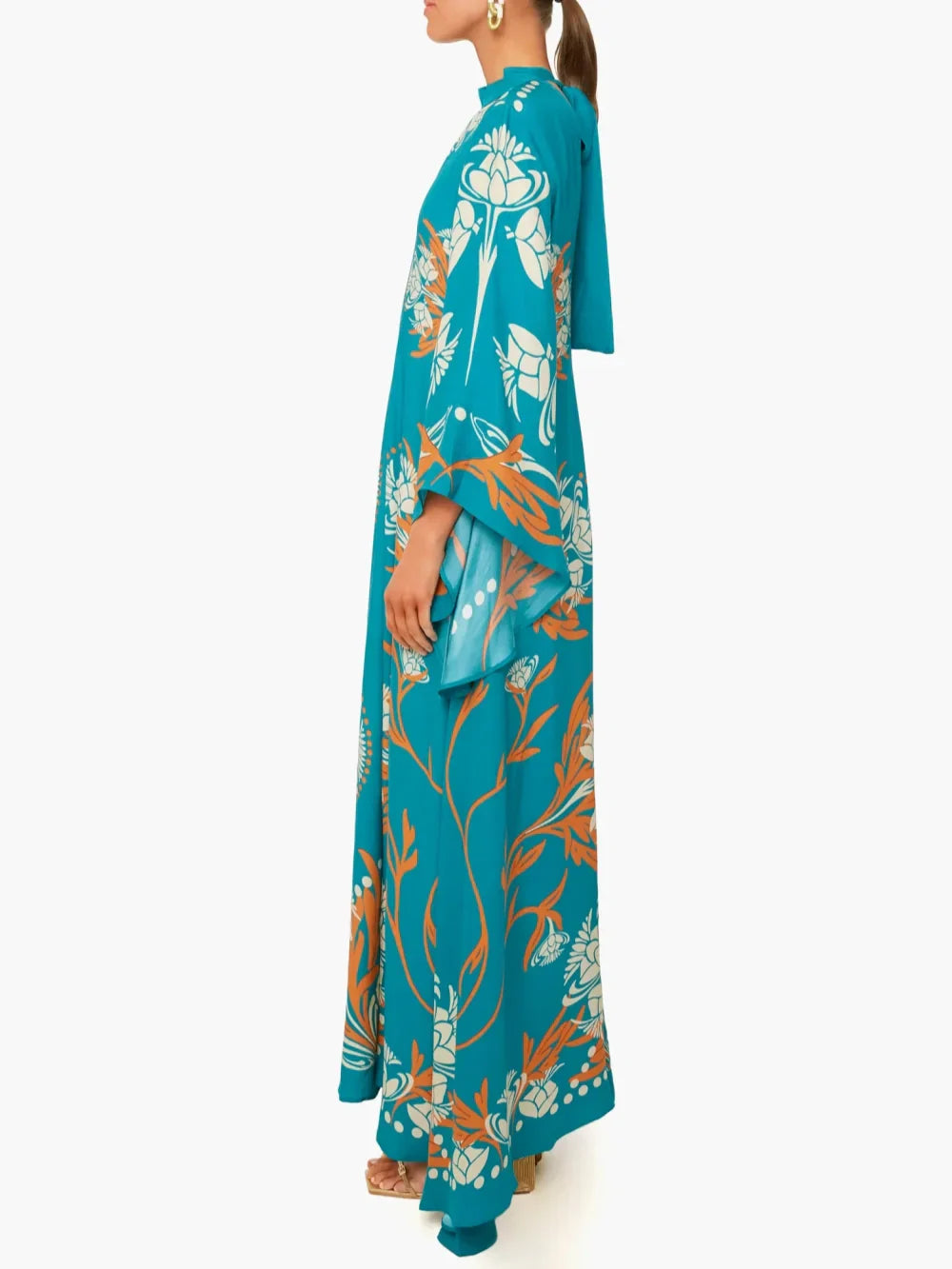 Chic Vintage Maxi Dress with Striking Print