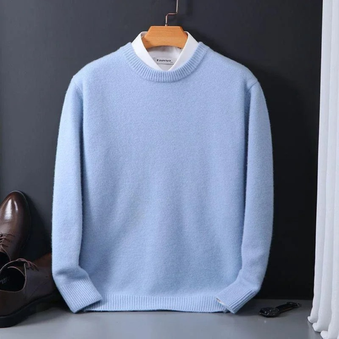 Cashmere round neck sweater