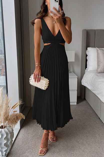 ALUNIA Pleated Maxi Dress