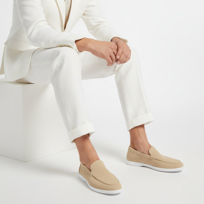 ARDEN Charming Suede Loafers
