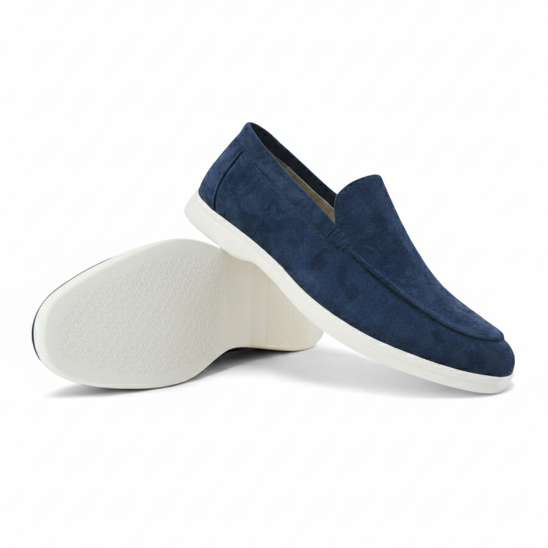 ARDEN Charming Suede Loafers