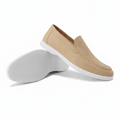 ARDEN Charming Suede Loafers
