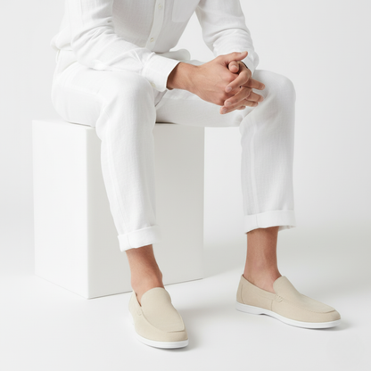 ARDEN Charming Suede Loafers