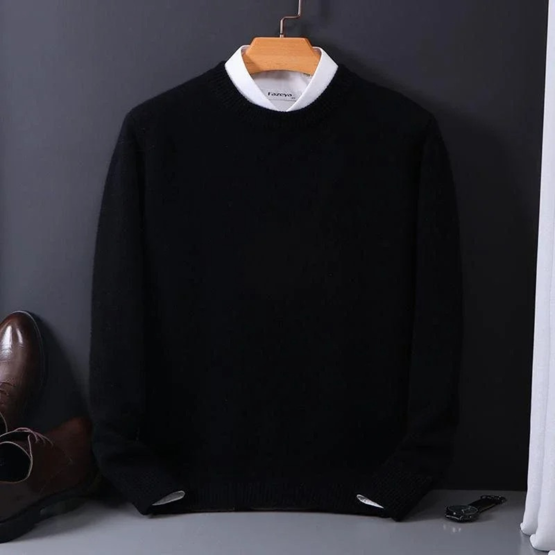 Cashmere round neck sweater