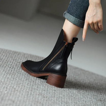 ANORA Ankle Boots