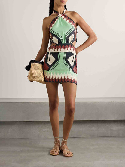 Distinctive Vintage-Inspired Backless Mini Dress with Ethnic Print