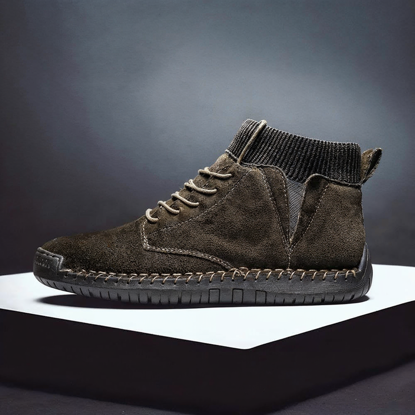 RAVENFORD Suede Road Sneakers