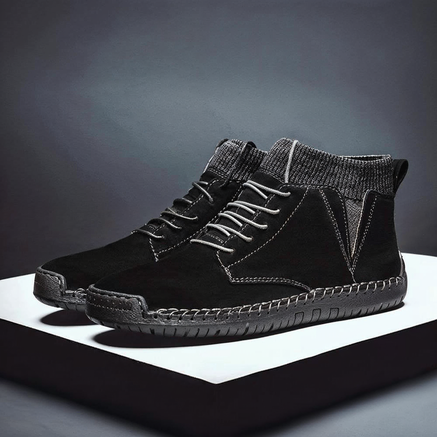 RAVENFORD Suede Road Sneakers